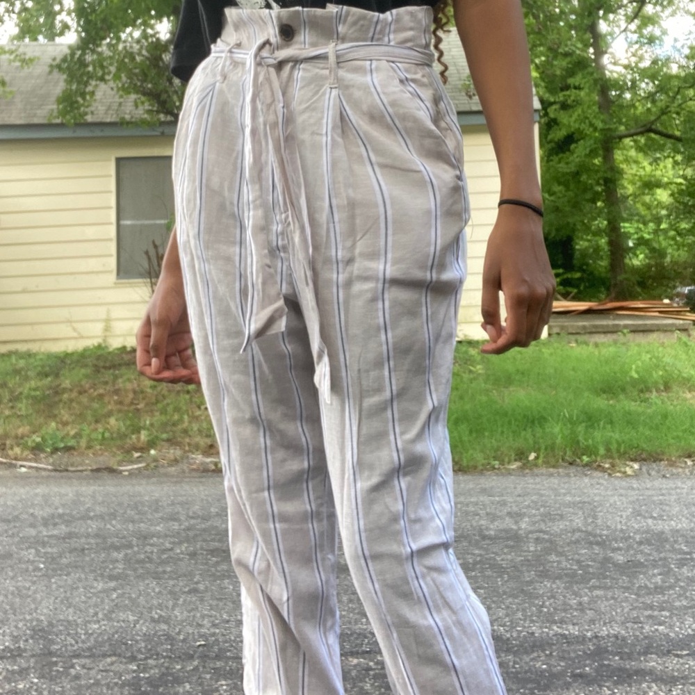 striped wide leg belted pants